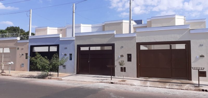 Casa - Venda - Jardim Nova Yorque - Araatuba - SP