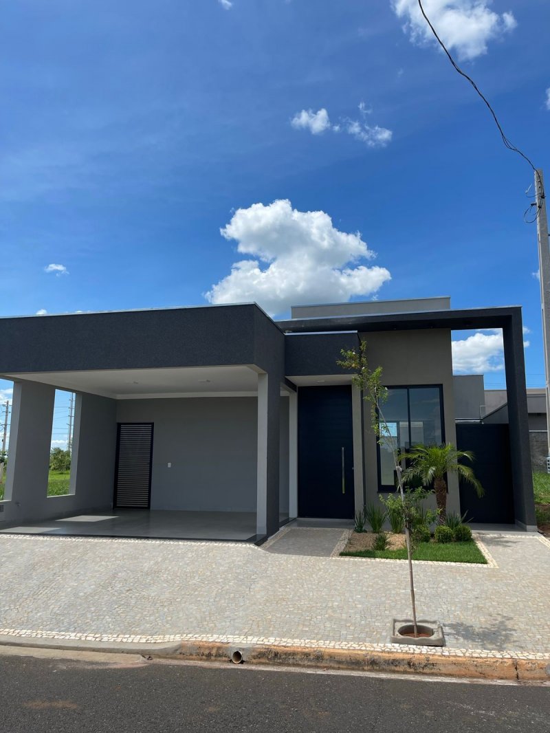 Casa em Condomnio - Venda - Aviao - Araatuba - SP